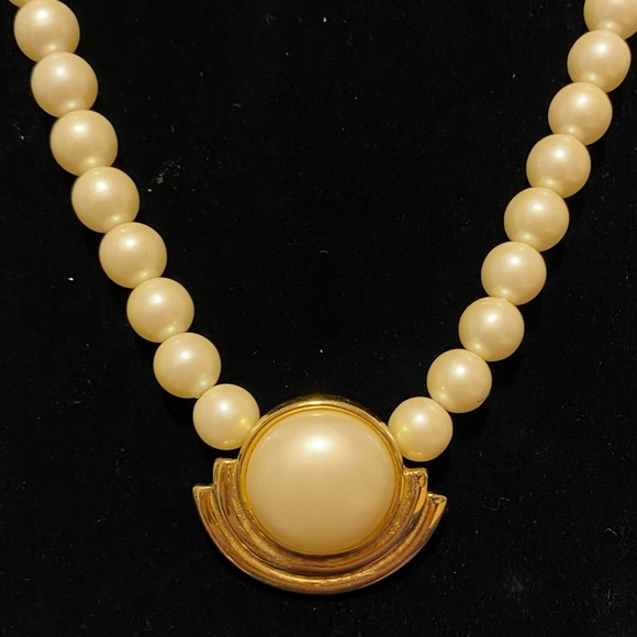 Vintage Pearl and gold necklace - Picture 2 of 3